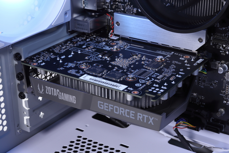 GeForce RTX 3050 6GBを搭載するビデオカード