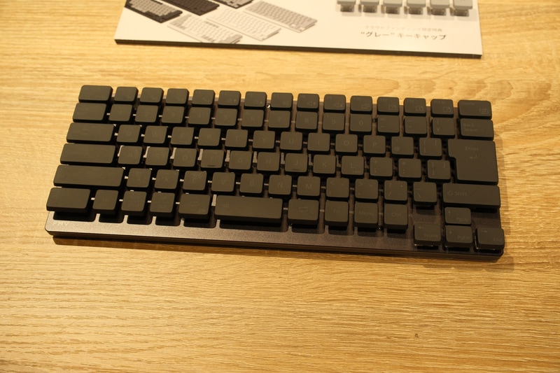 オールブラック