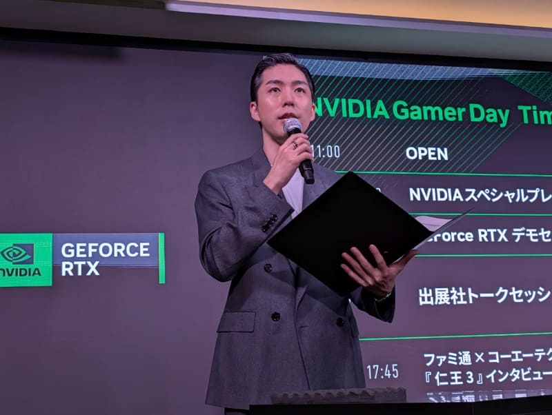 総合MCは、eスポーツキャスターの岸大河氏が務めた。去年までも同じくeスポーツキャスターのふり～だ氏が務めており、MCの選出にもこだわりが感じられる