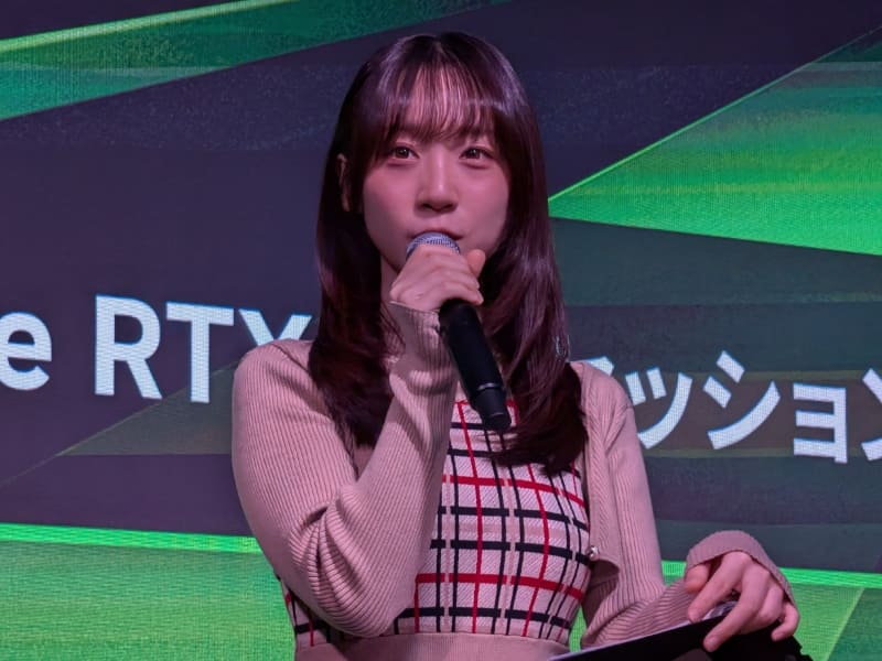 ゲストにはストリーマーの伊織もえ氏が登場。ファンも多く詰めかけ、ステージはかなりの盛り上がりを見せた