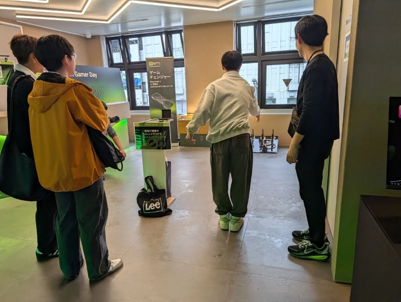 輪投げコーナーでは、輪投げに成功するとNVIDIAのノベルティがプレゼントされるコーナーも用意