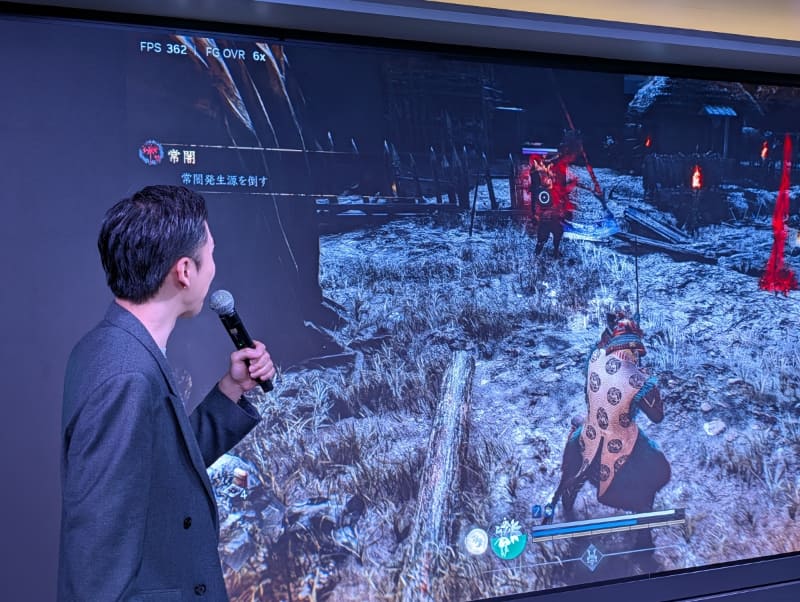 DLSSを有効にすることでフレームレートが360fps前後に跳ね上がり、快適なゲームプレイを楽しんでいる様子だった