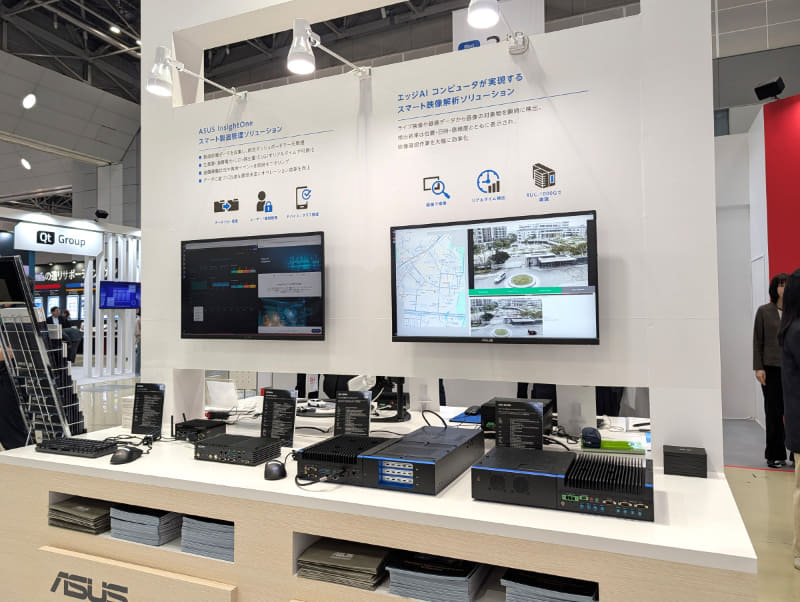 スマート映像解析ソリューションやスマート製造管理ソリューションなど、目的に応じて最適なエッジAIコンピュータ機器を用意する。ここではラックマウントエッジAIコンピュータ「RUC-1000G」や「RUC-2000G」のほか、堅牢性に優れるボディにIntel Core Ultra シリーズ2を搭載した産業用PC「PE2300U」などが展示されていた