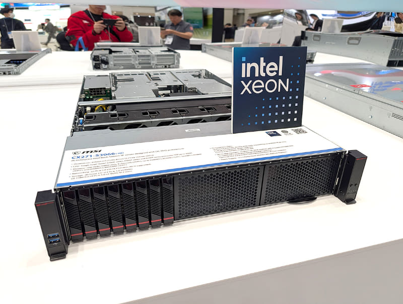 Intelのサーバー向けCPU、Xeonシリーズ用ラックマウントサーバー「CX271-S3066」