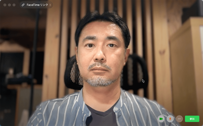 この環境でエッジライトを有効にしてみましたが、顔の明るさにあまり変化は感じられませんでした