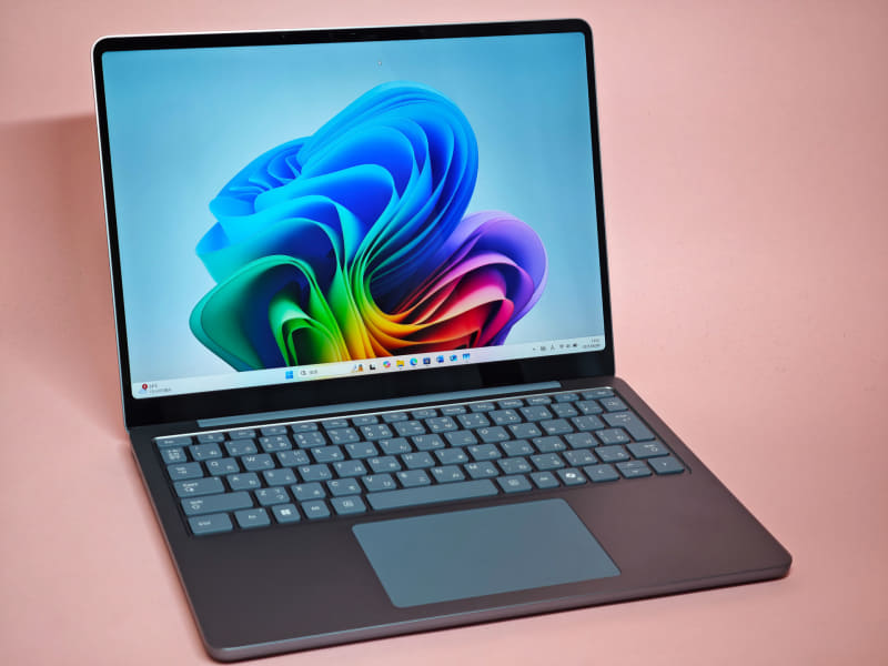 Surface Laptop 13インチ