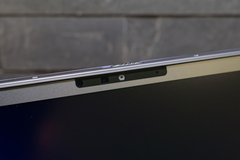 物理シャッター付きのWebカメラ