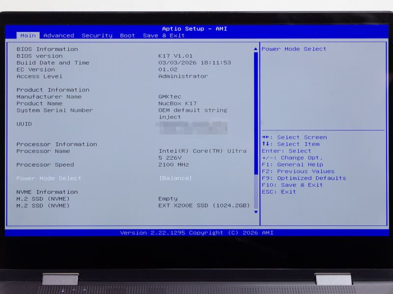 BIOS / Main。BIOSは起動時[DEL]キーで表示
