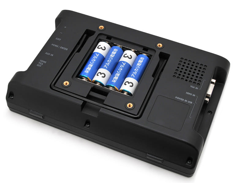 単三乾電池4本を入れて利用できる