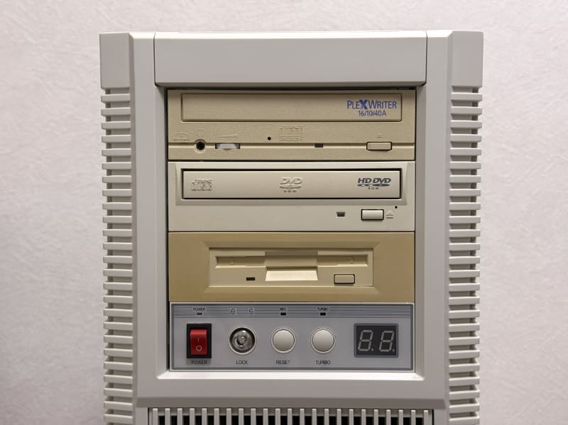 前面のドライブ配置