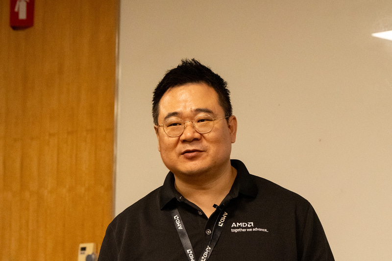 Seungrok Jung氏