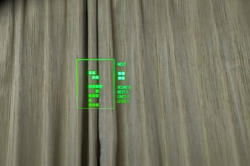 エンターテイメントのカテゴリーからはゲームもインストールできる。落ちものパズル、ブロック崩し、スネークなどレトロ楽しいゲームが目白押しだ