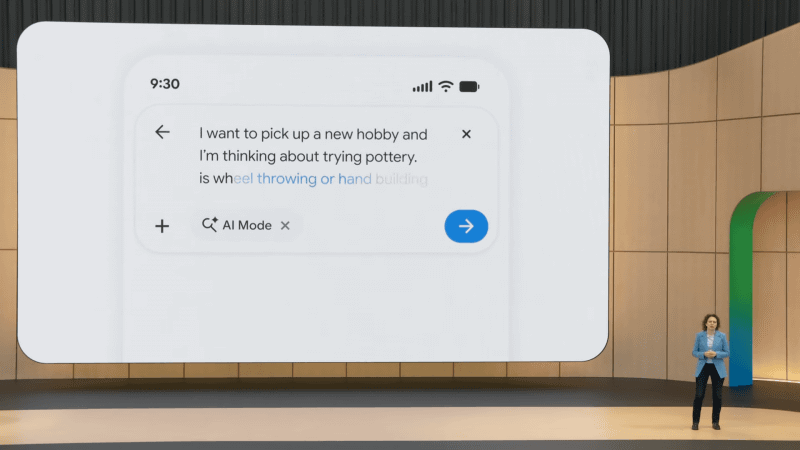 人間が入力しようとしている質問を補完する機能