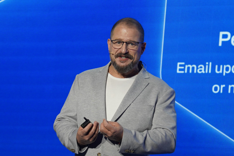 Qualcomm CEOクリスチアーノ・アーモン氏