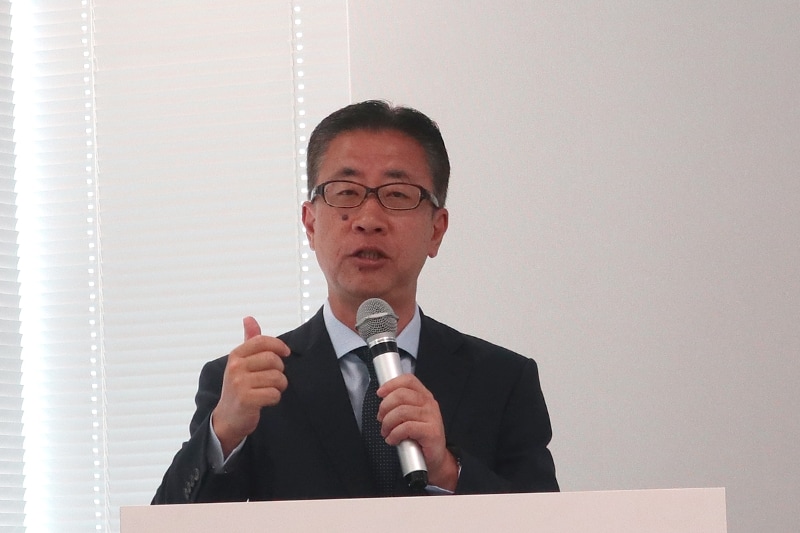 小林直樹氏