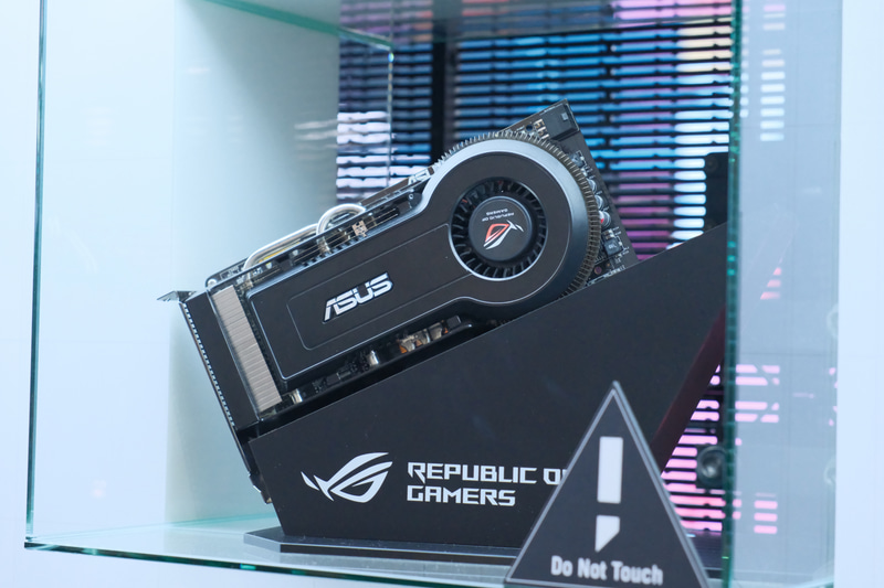 ROG EN9600/9800GT MATRIX