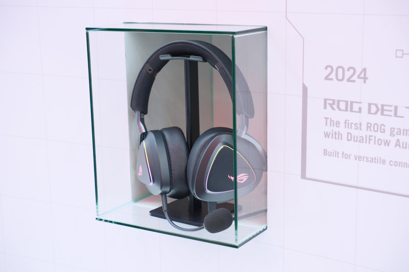 ROG DELTA II
