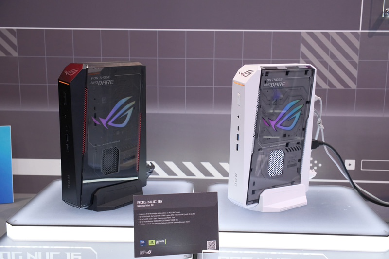 ROG NUCにはホワイトモデルも登場