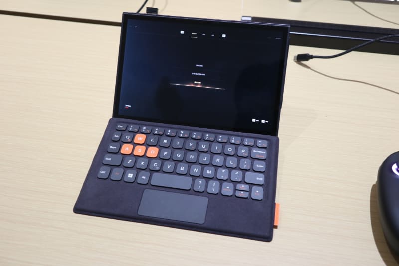 キーボードを取り付けたところ