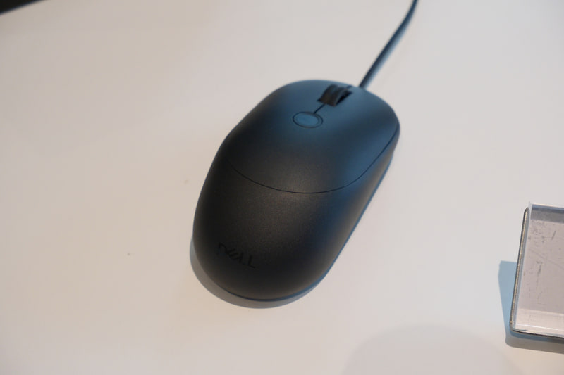 Dell Pro 5有線指紋認証ESSマウス。現時点ではPCとのセットのみだが、後日単体販売も計画しているという