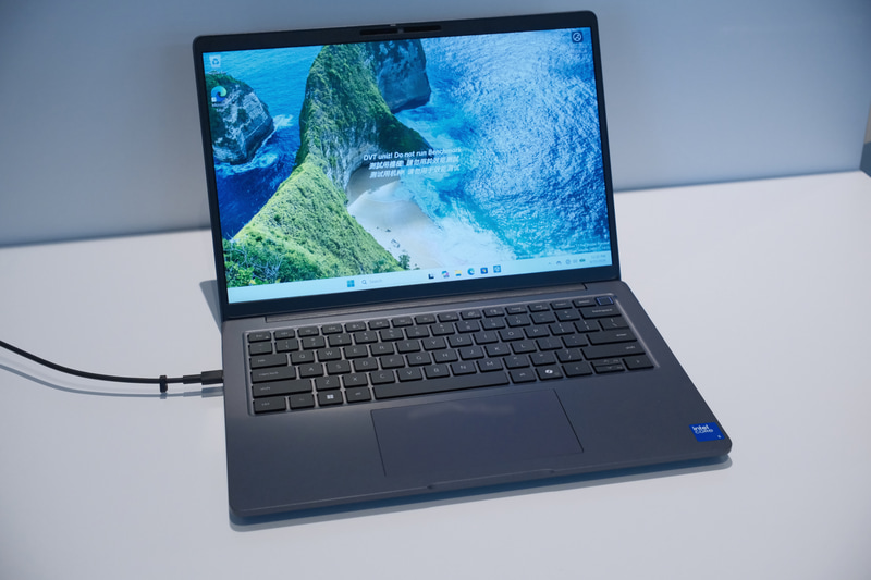 Dell Pro 3シリーズ14