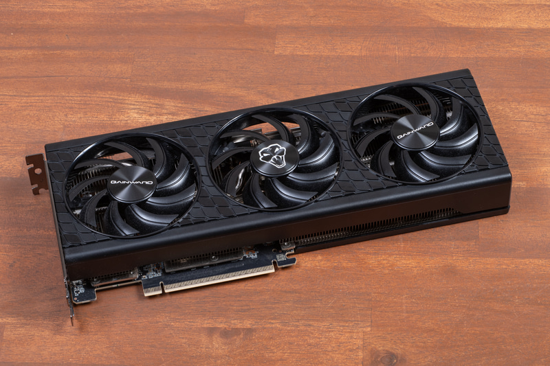 Gainwardの「GeForce RTX 5060 Ti Python III」