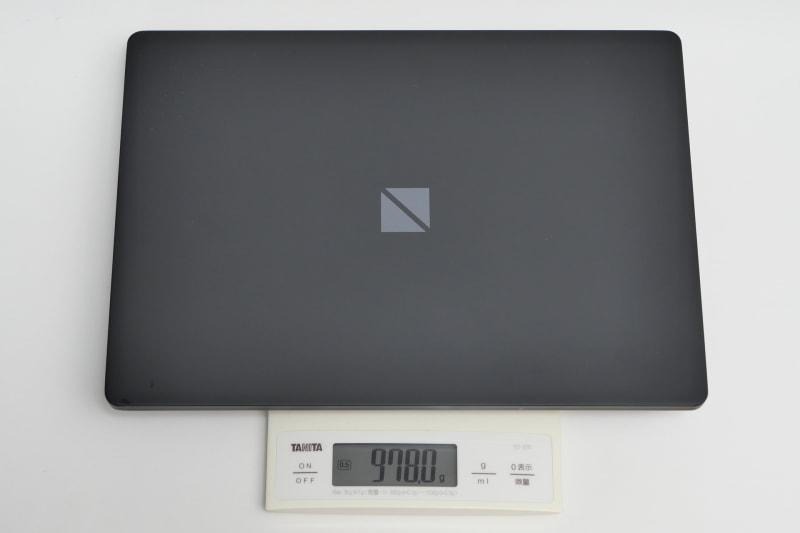 実測の重量は978gだった