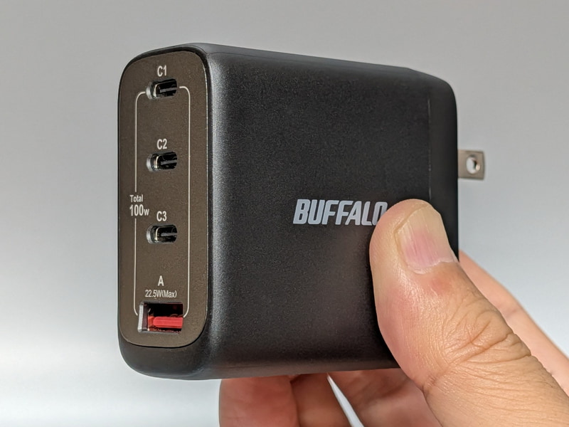 バッファロー「BSACPD10005C4BK」。実売価格は6,480円
