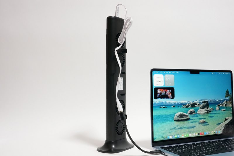 付属スタンドへ取り付ければ、縦置きの卓上ファンとしても利用できる