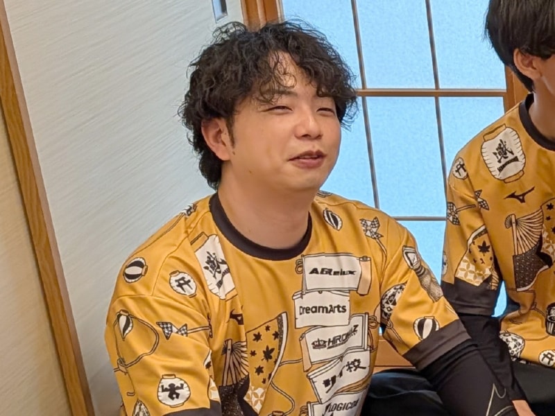 REJECTを卒業したあきらは、5月の段階ではどのチームに所属するのか決まっておらず、広島 TEAM iXAへの感謝の思いを語っていた