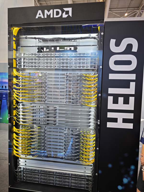 AMDのラックレベルソリューション「Helios」(6月のCOMPUTEX Supermicroブースで撮影)