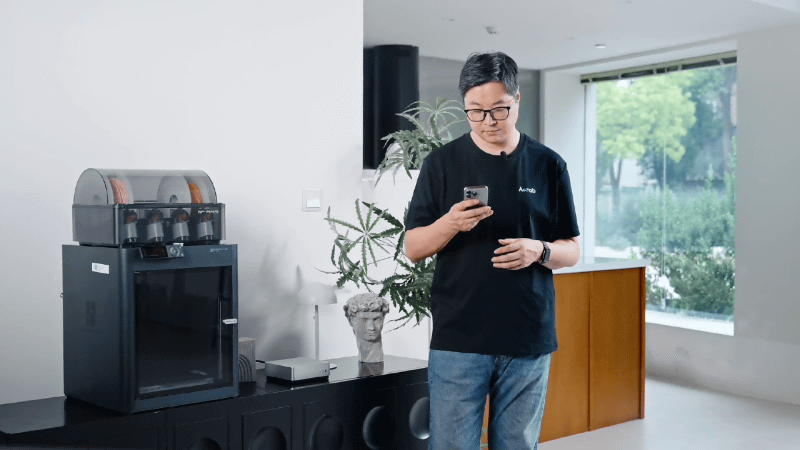 音声で話しかけて3Dモデルを自動でデザイン、3Dプリンタで出力