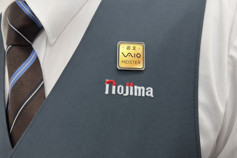 VAIOマイスターの店員が身に付けているバッジ