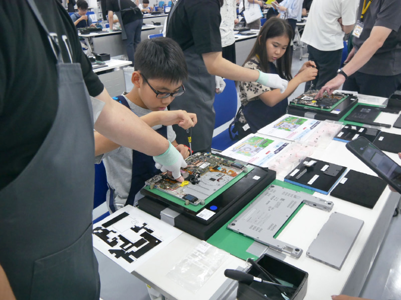 スタッフのサポートで安心して作業ができる