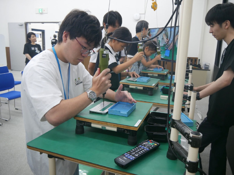 電動ドライバーを使って、作業時間を競うイベントも実施