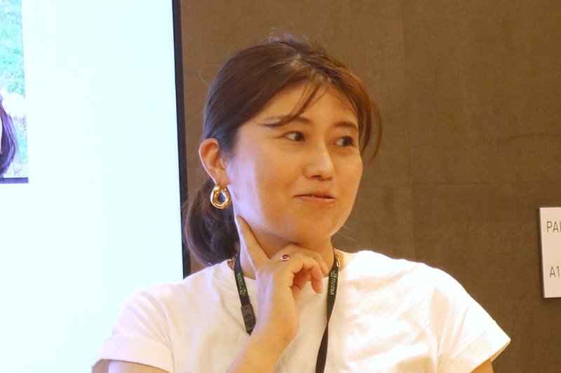 村上真奈氏