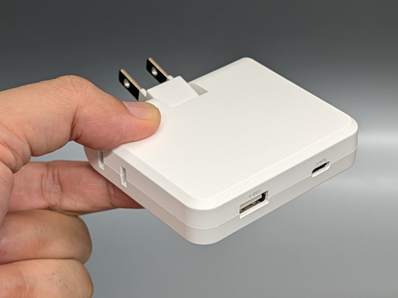 オズマ「TP-A2UCP35WH」。実売価格は2,980円