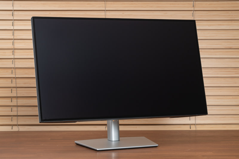 27型4Kモニターの「Dell U2725QE」