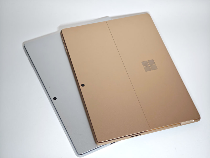 プラチナ(シルバー)が従来モデルとなるSurface Pro 13型/第11世代、新色デューンがSurface Pro 13型/第12世代。USB4が2ポートや、Surface Connect(ドックやACアダプタ専用ポート)などのポート位置や構造などには違いは見当たらない