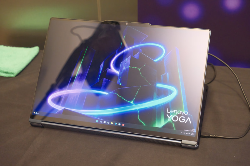 Yoga 9n 2-in-1(16", 11)