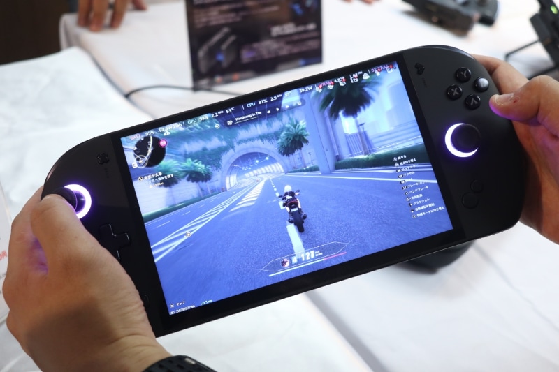 ゲームをプレイしているところ