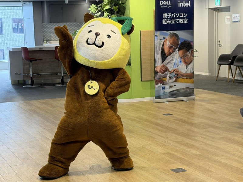 「みやざき犬」の「ひぃくん」がキレキレのダンスを披露