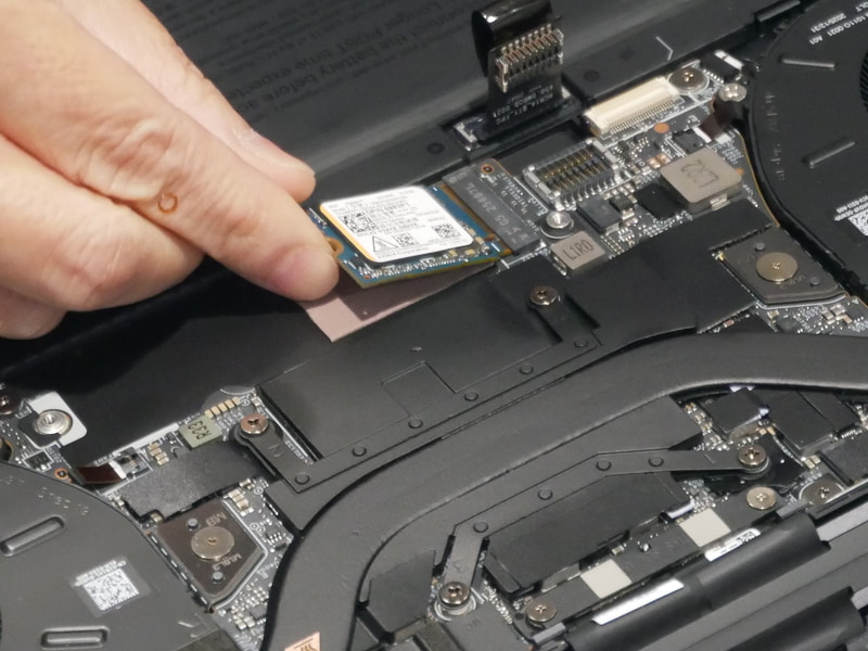SSDを取り外したところ