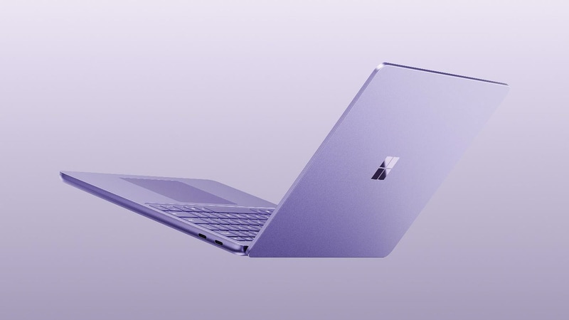 Surface Laptop 13型 第2世代(写真提供: Microsoft)