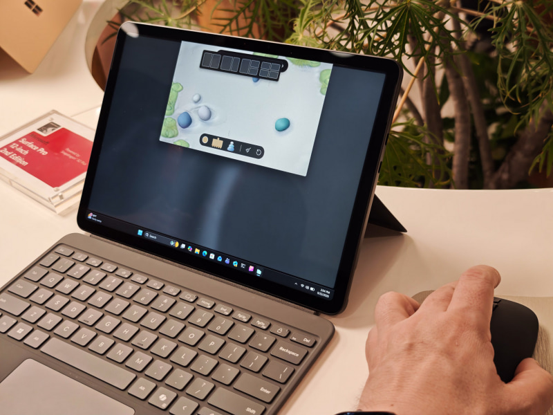 スナップアシストでスナップさせるとマウスがブルッと震える
