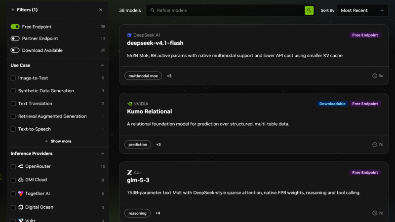 ModelsでFree Endpointでソートすると無料で使えるモデルが表示される。実績のあるdeepseek-v4.1-flashなどを試せるのはうれしいが、正直速度は遅い