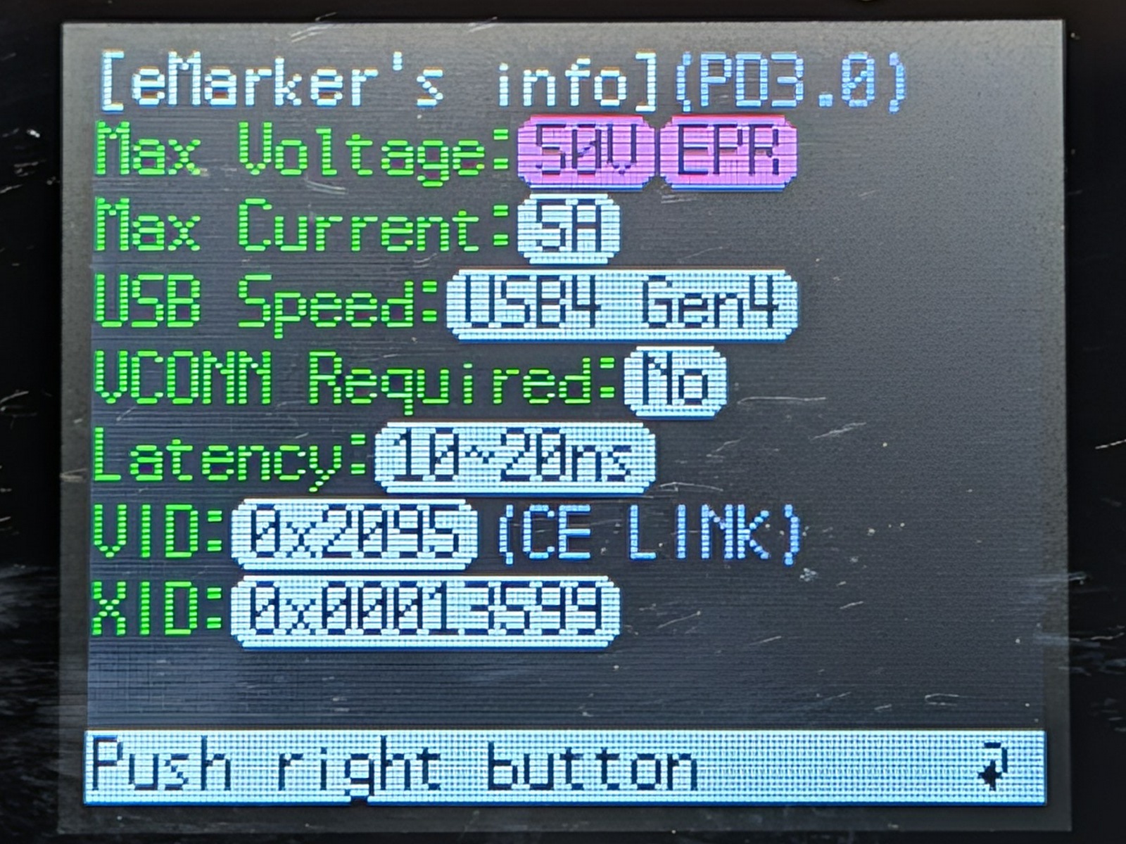 USB PD EPR対応、速度は「USB4 Gen4」とされている。ちなみにベンダーIDの欄にはUSB-IFのサイトで製造元として登録されていた「CE LINK」社の名前がある