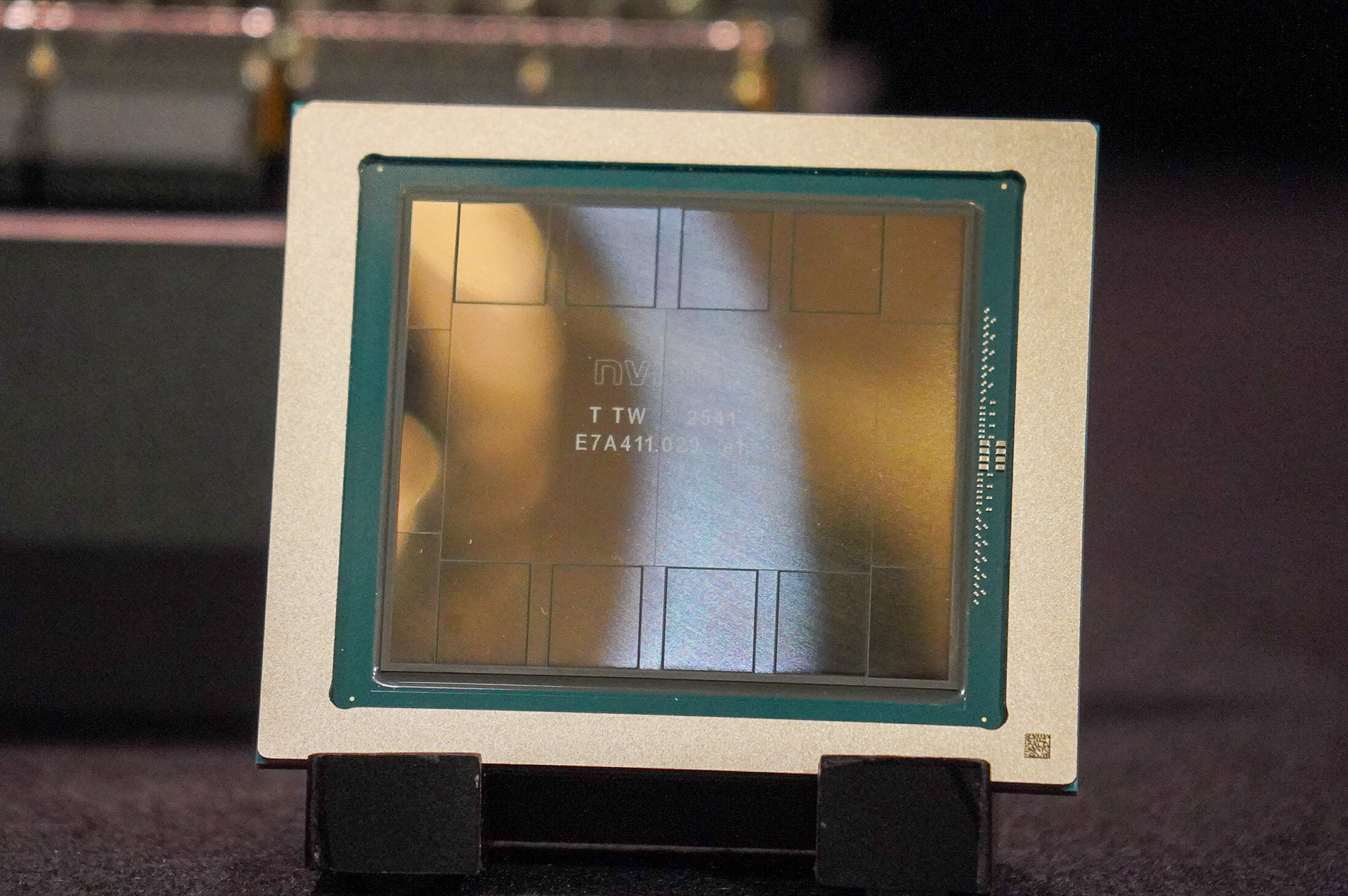 AI向けGPUとしての代表的な製品になるNVIDIAのRubin、すでにSupermicroは9月にVera Rubin NVL72の出荷開始を発表している