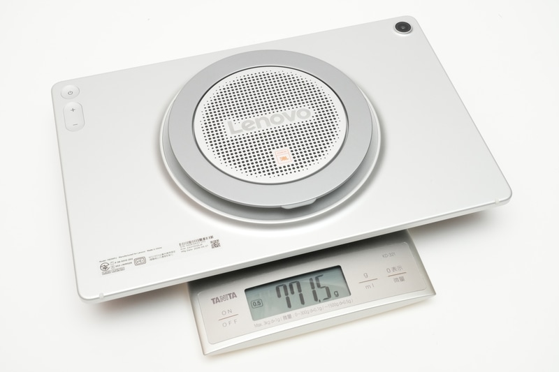 本体サイズは278.8×181.1×6.8mm、重量は約775gだ(実測重量は771.5g)