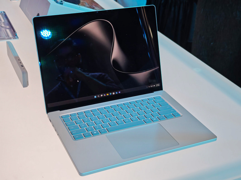 Microsoft Surface Laptop Ultra